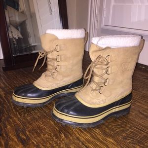 Sorel Caribou boots